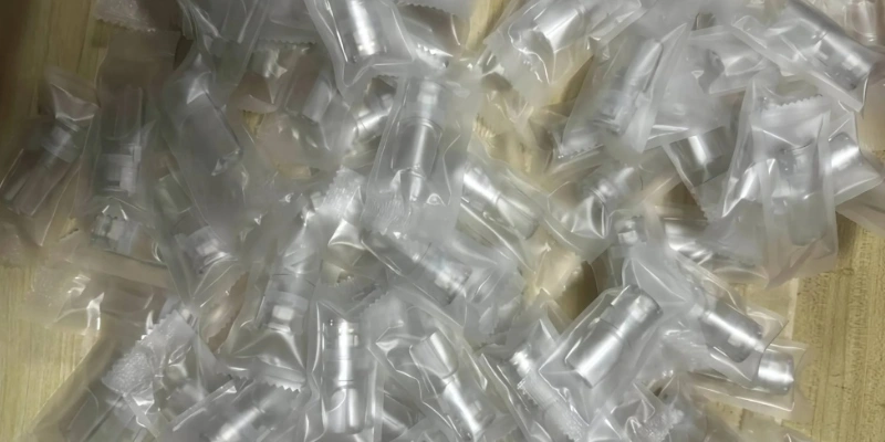 實拍tutx-一堆TUTX_SP2S 通用空煙彈_1.6ml 底部註油 不發光白色底座_陶瓷芯不漏油_一代主機專用空倉 (50_100入)